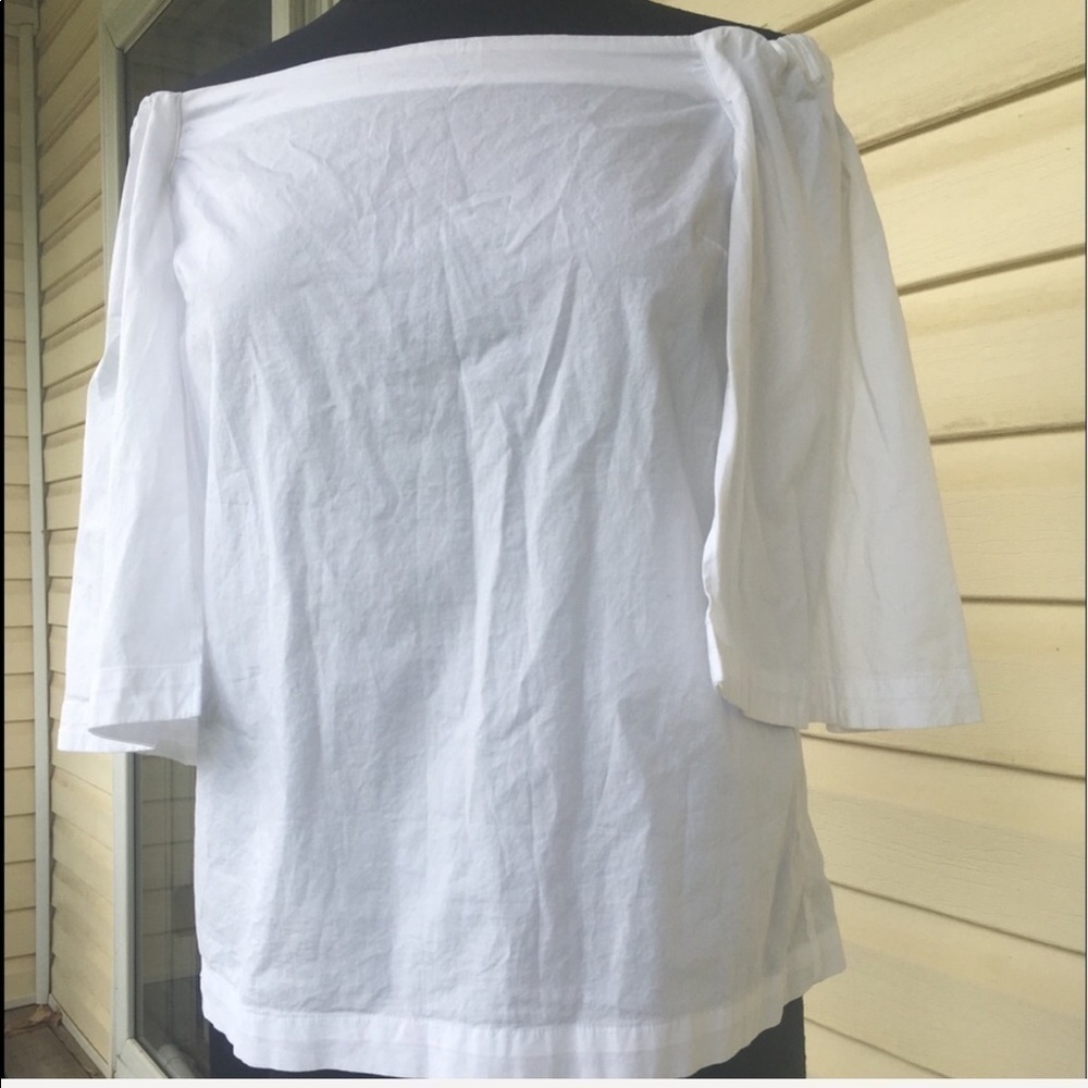 Banana Republic off the shoulder cape sleeve top
